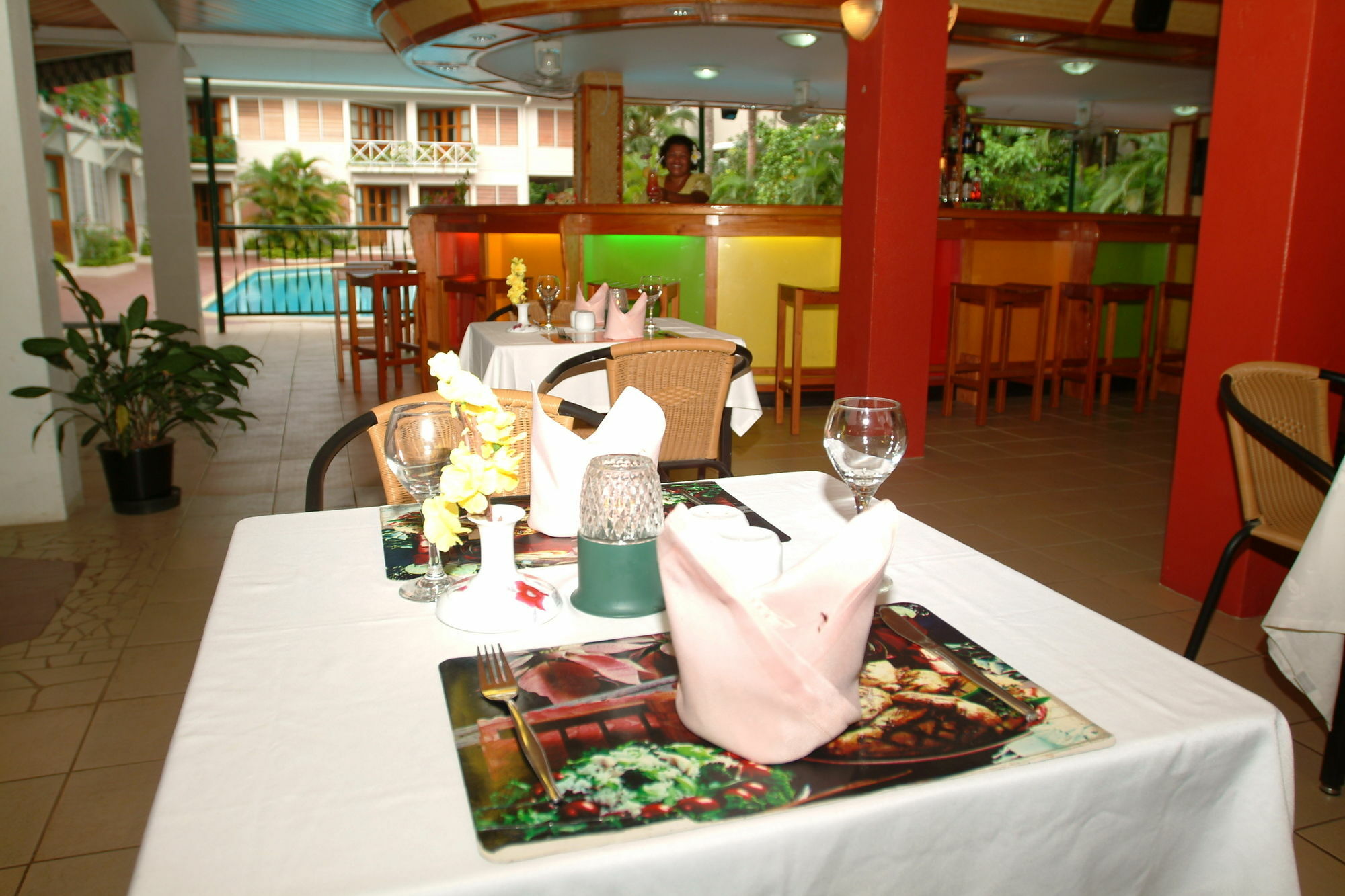 Hexagon International Hotel, & 3*